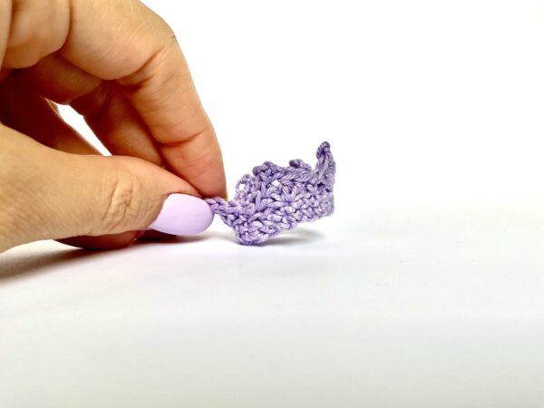 Amigurumi crown for princess